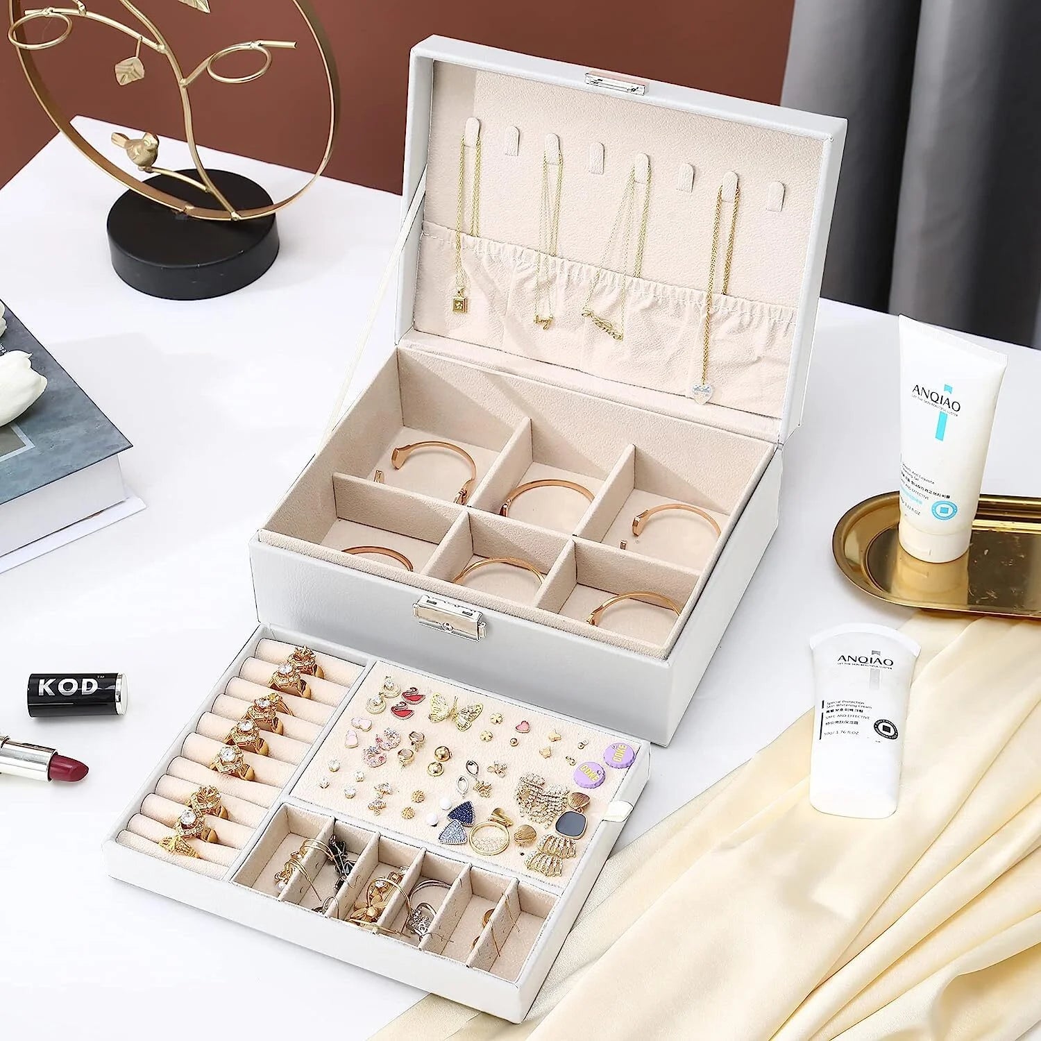 Lockable™ Birthday Wedding Day Jewelry Box