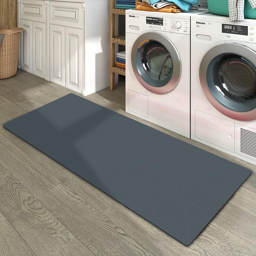 AquaLuxe™ Ultra-Thin Black Contour Bathroom Mat Set